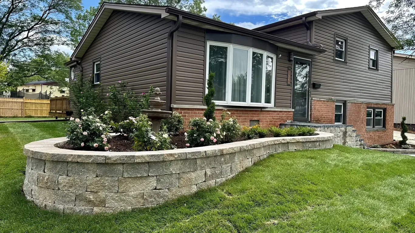 Retaining Walls project in Oak Forest by Rodak Landscaping
