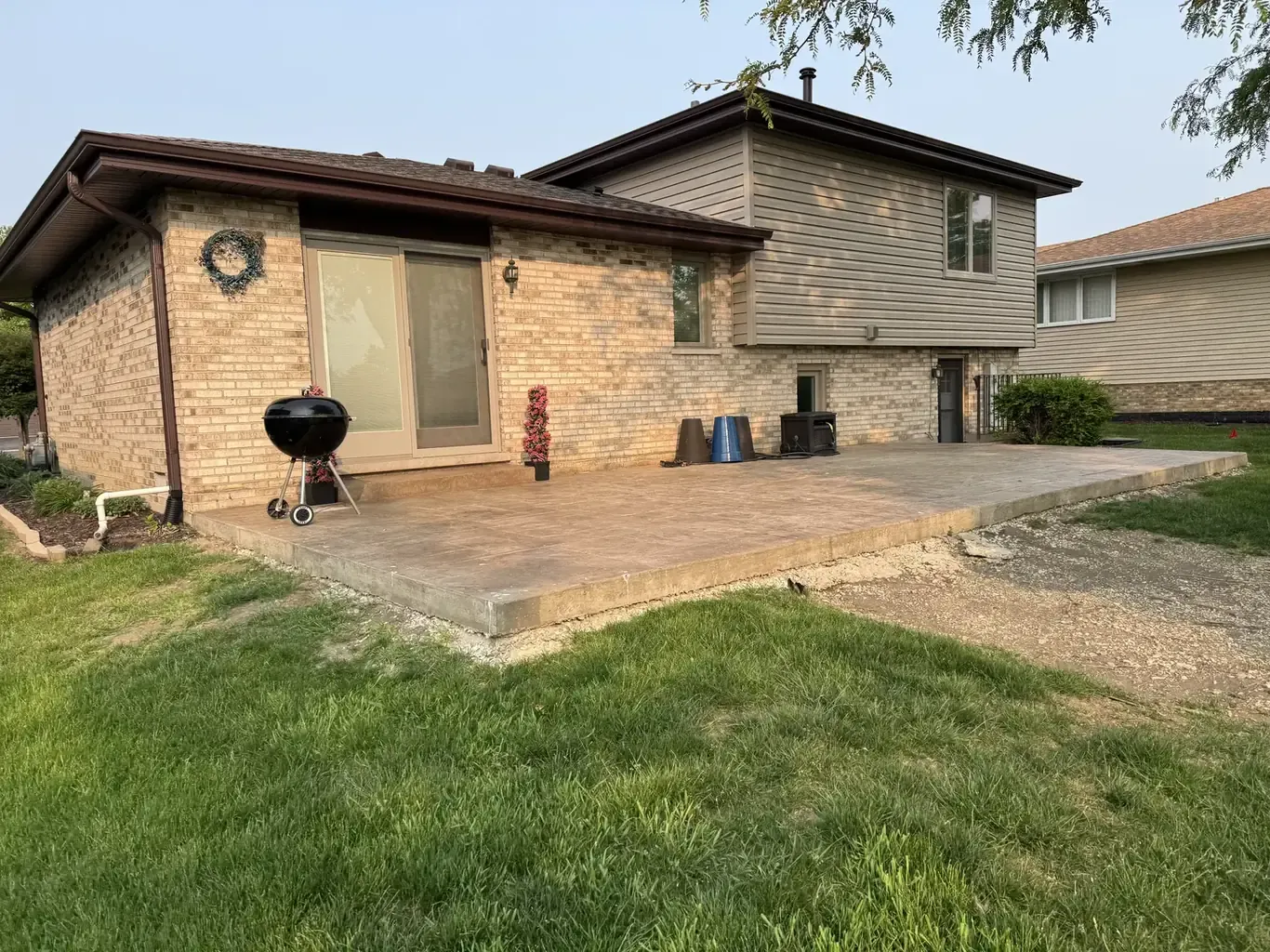 Landscape Design in Tinley Park before Rodak Landscaping started: Tinley Park Backyard Custom Plant & Patio Design